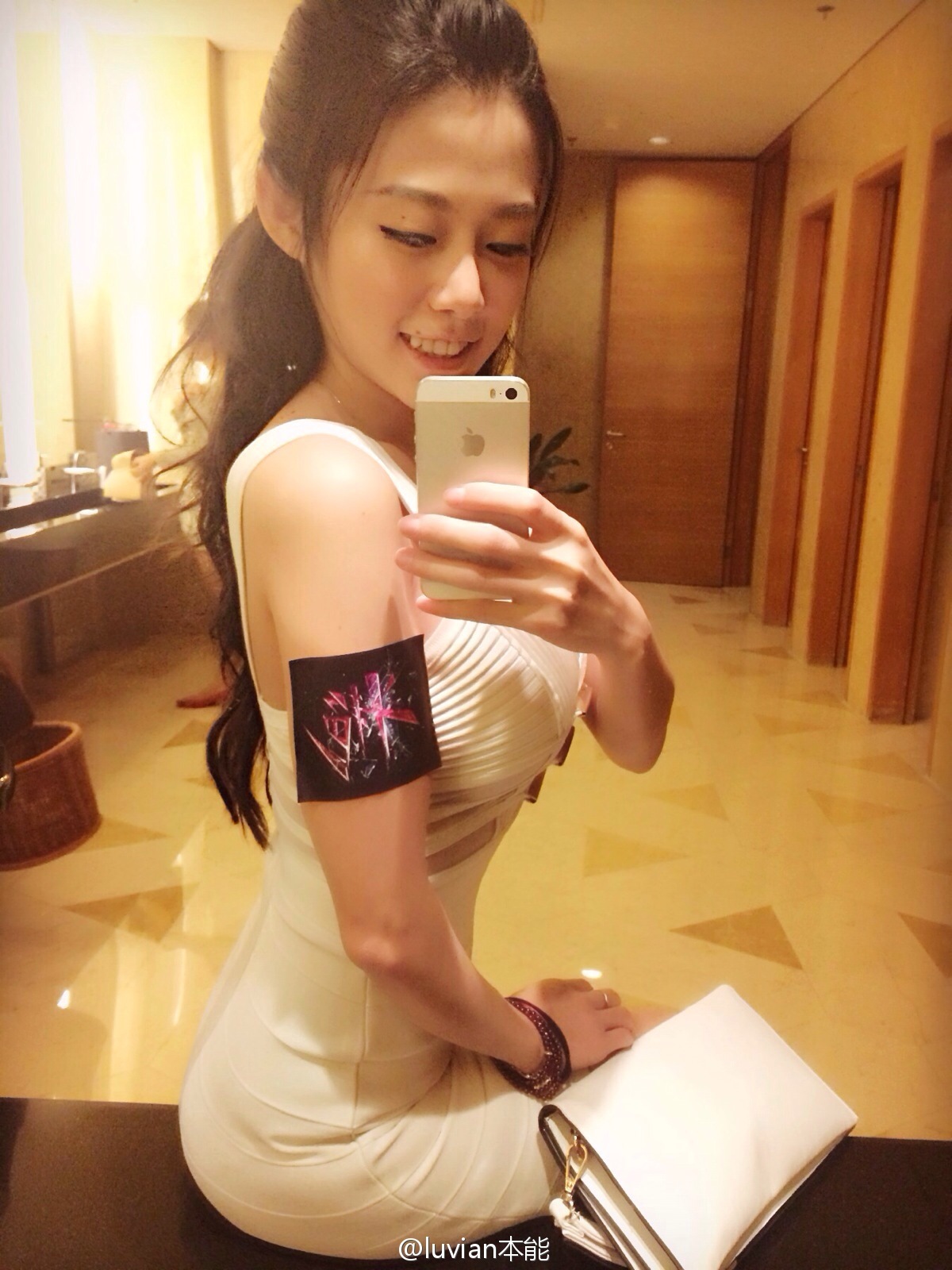 秀人美媛馆女郎luvian本能 微博相册集锦